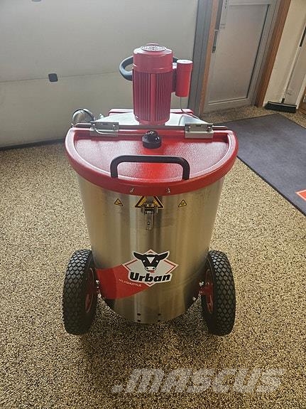 Urban MS 100 melketaxi Ostali stroji in oprema za živino