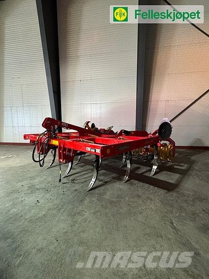Väderstad Cultus 3 meter زراعات
