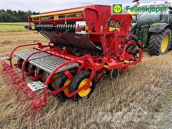 Väderstad Rapid 300C super xl Düngemittelverteiler
