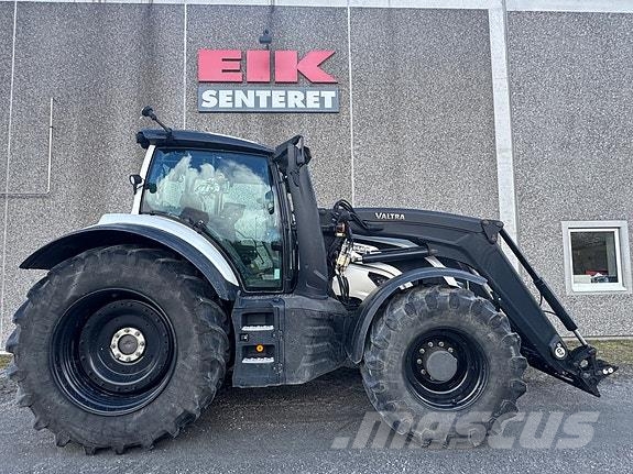 Valtra 235D Tractores