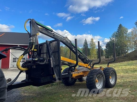 Valtra 6400 TURBO m/Moheda tømmerhenger Traktorer