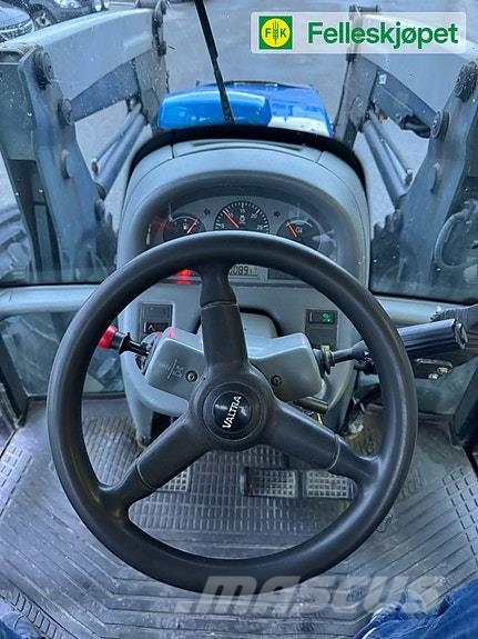 Valtra 6850 الجرارات