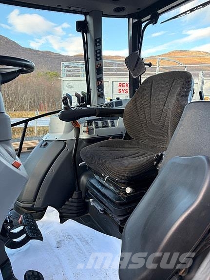 Valtra A-95 Traktorer