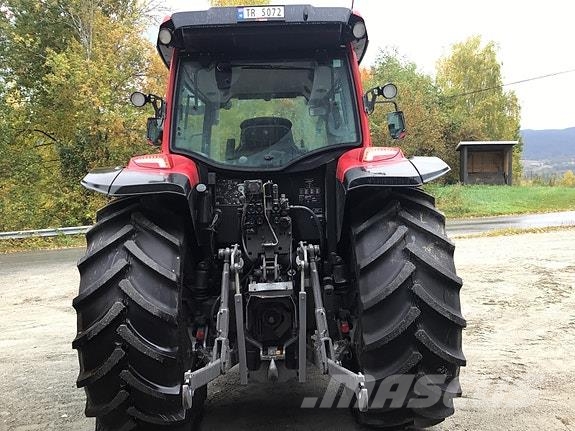 Valtra A115 Traktorji