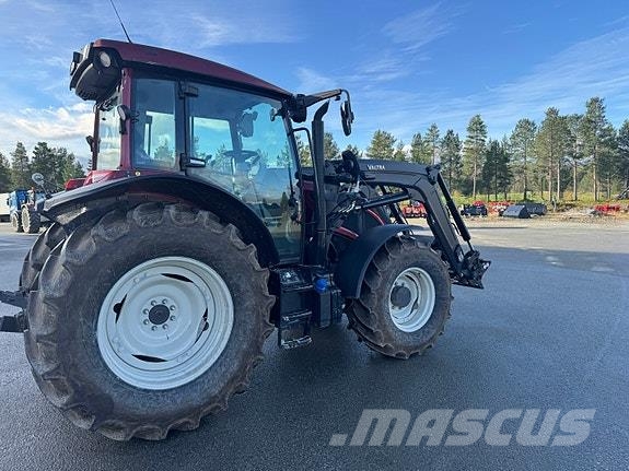 Valtra A115H4 Traktorer