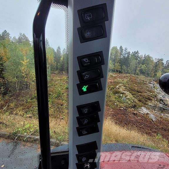 Valtra A134 Traktorji
