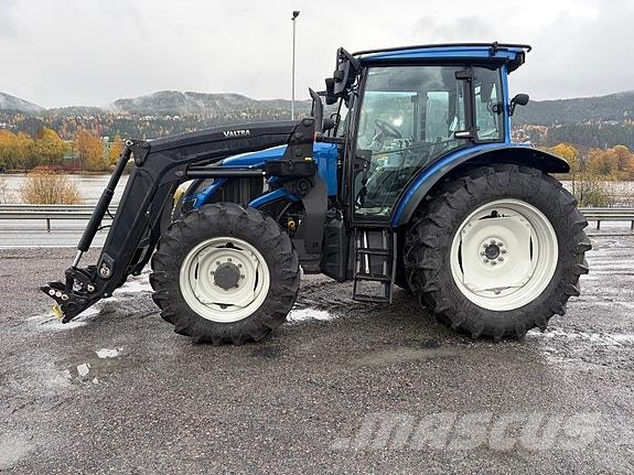Valtra A134 Tratores Agrícolas usados