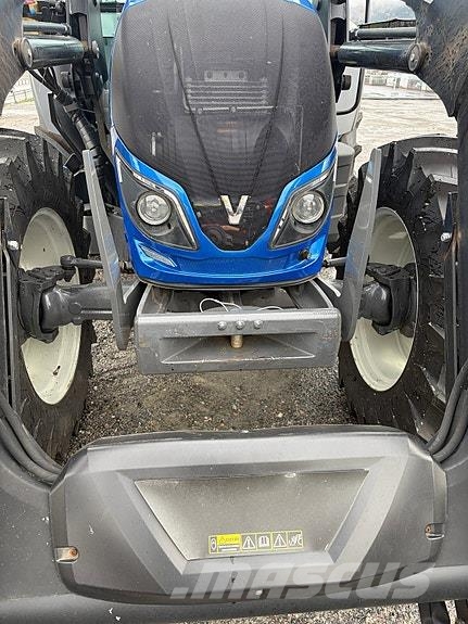 Valtra A134 Tratores Agrícolas usados