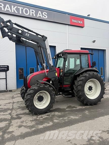 Valtra A72 Tractores