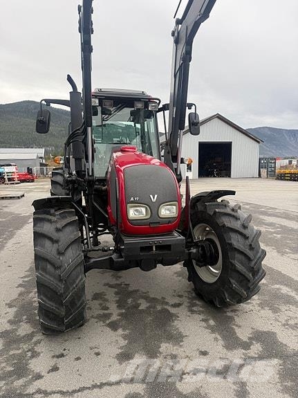 Valtra A72 Tractores