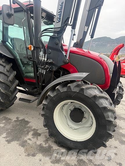 Valtra A72 Tractores