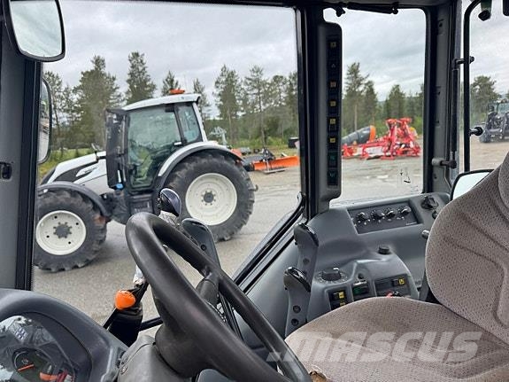 Valtra A95 拖拉机/农用车