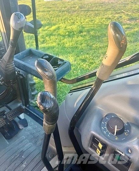 Valtra A95 Traktorji