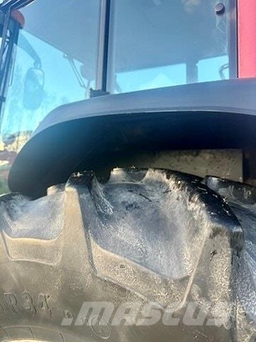 Valtra A95 Traktorji