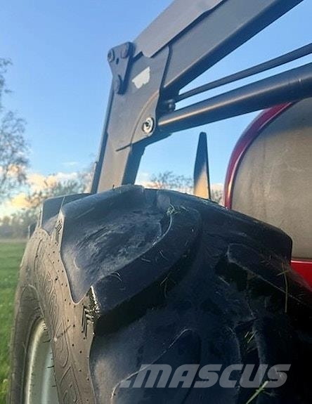 Valtra A95 Traktorji