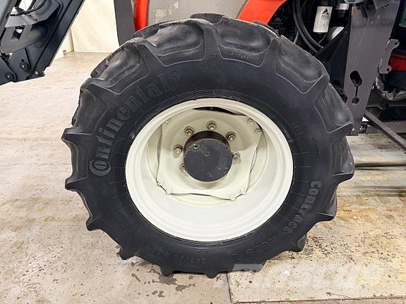 Valtra A95-4 Tratores Agrícolas usados