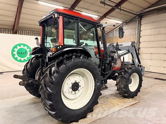 Valtra A95-4 Tratores Agrícolas usados