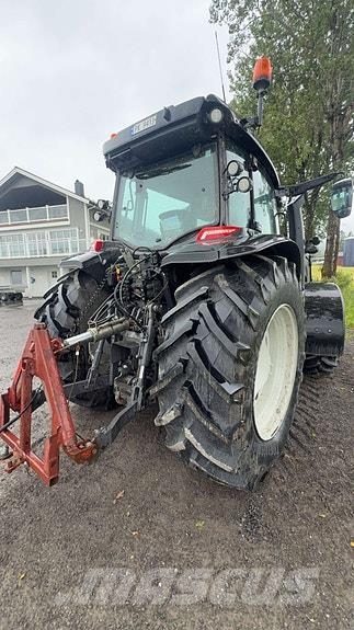 Valtra G-125 Traktorer