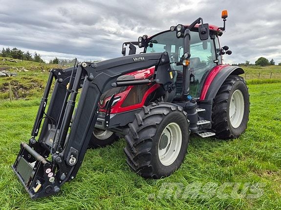 Valtra G105H Трактори
