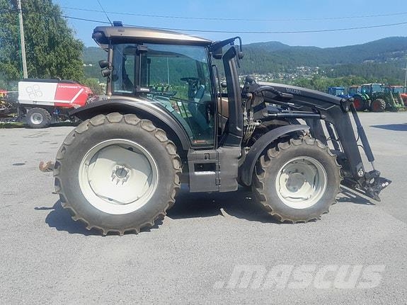 Valtra G105H Traktorer