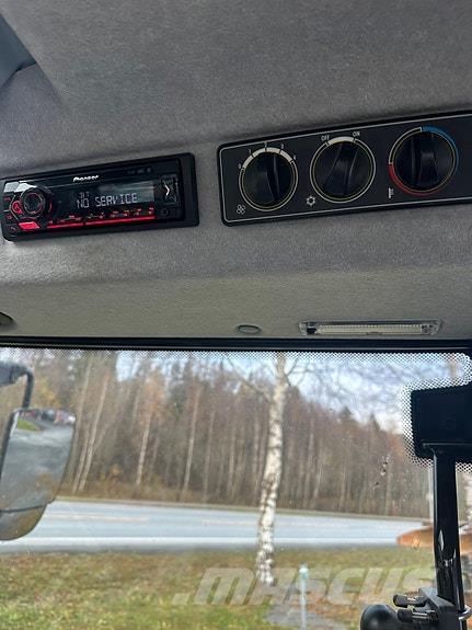 Valtra G125 Active Laster, GPS klargjort, fjærende foraks Traktorer