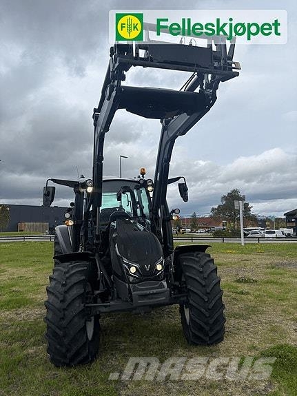 Valtra G125 Versu Tractores
