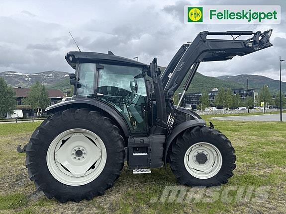 Valtra G125 Versu Tractores