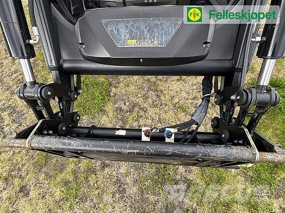 Valtra G125 Versu Tractores