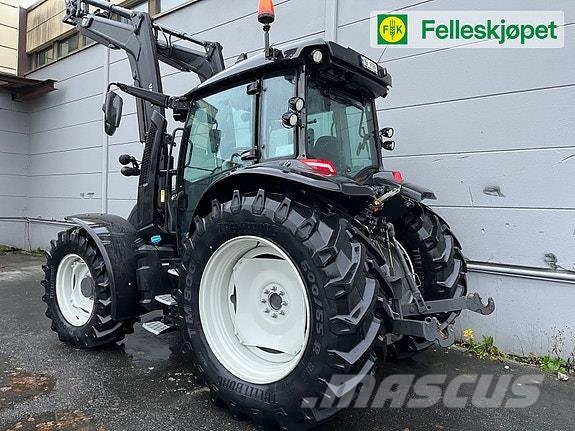 Valtra G125 Versu 曳引機