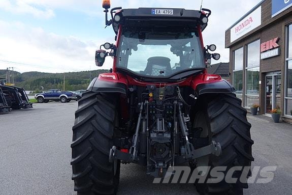 Valtra G135 Versu m/buk Tratores Agrícolas usados
