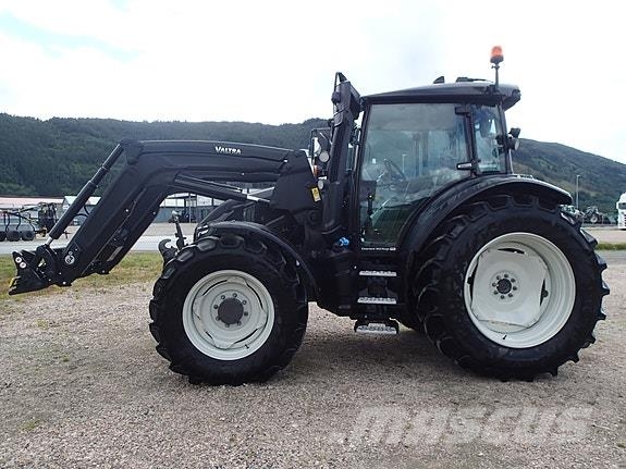 Valtra G135V Tractores
