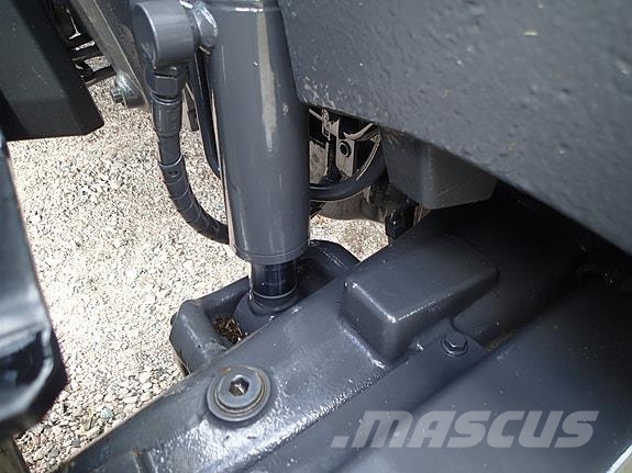 Valtra G135V Tractores