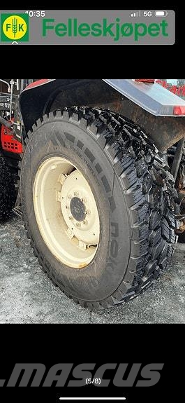 Valtra Hjul par: Nokian Hakkapelitta TRI 480/80R34 Titan Ελαστικά και ζάντες