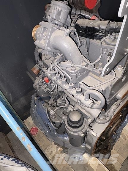 Valtra Komplett motor 33AWCF A84 SH/A94 SH Traktori