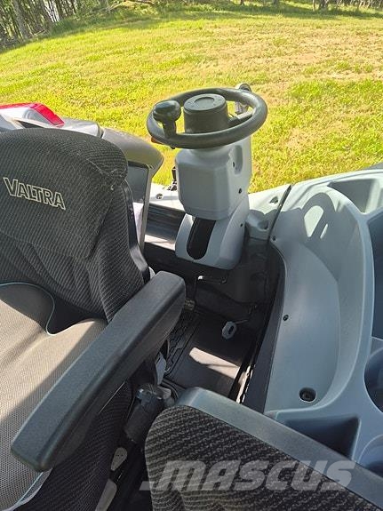 Valtra N 174 direct Tractores