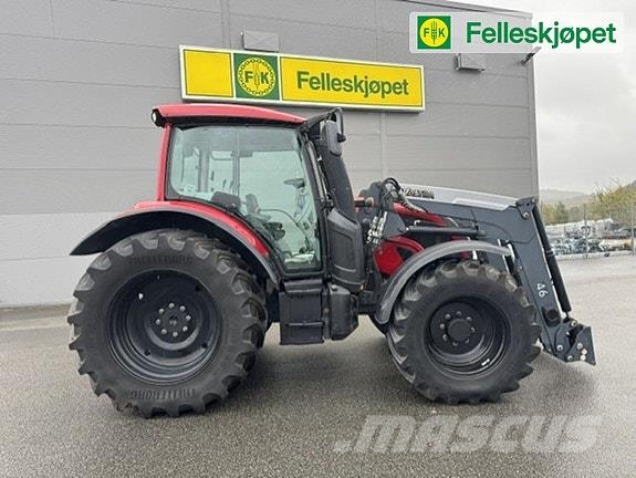 Valtra N114H Traktorji