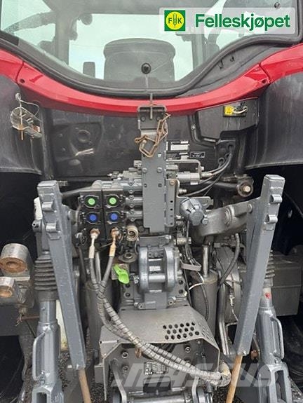 Valtra N114H Traktorji