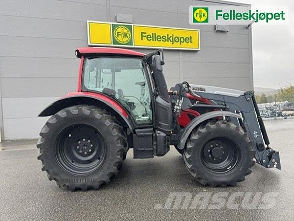 Valtra N114H Traktorji