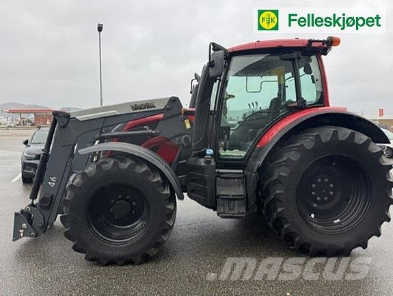 Valtra N114H Traktorji