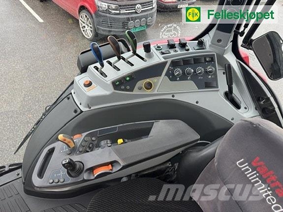 Valtra N114H Traktorji