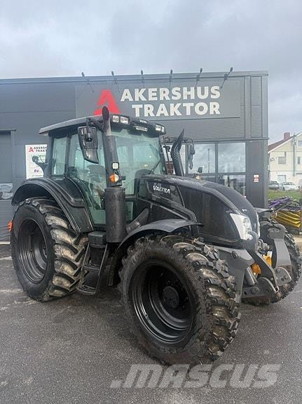 Valtra N123 Traktorer