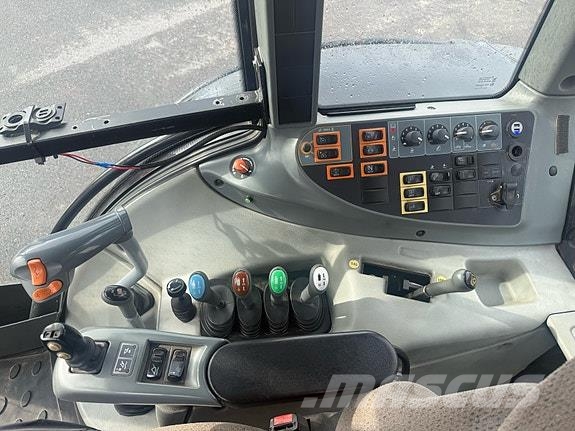 Valtra N123 Traktorer