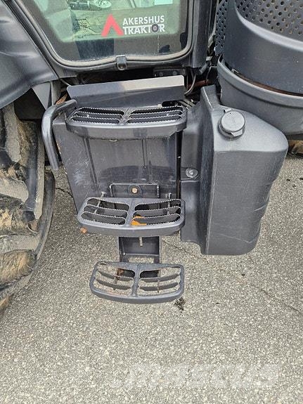 Valtra N124 Tractores