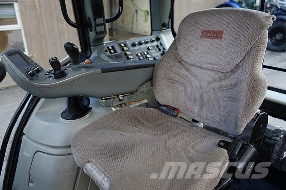 Valtra N141 Adv. Traktorji