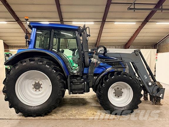 Valtra N142 Direct Traktorer