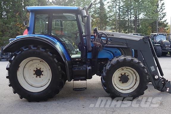 Valtra N142 Versu m/Twin Track トラクター