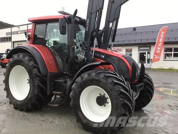 Valtra N142V Traktorer