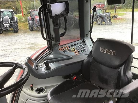 Valtra N142V Traktorer