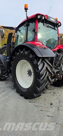 Valtra N154ED Smarttouch Traktorji