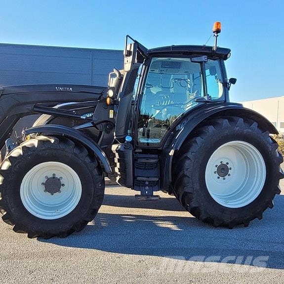 Valtra N154H Traktorer